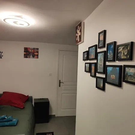 Urban Nest 10 * Parigi